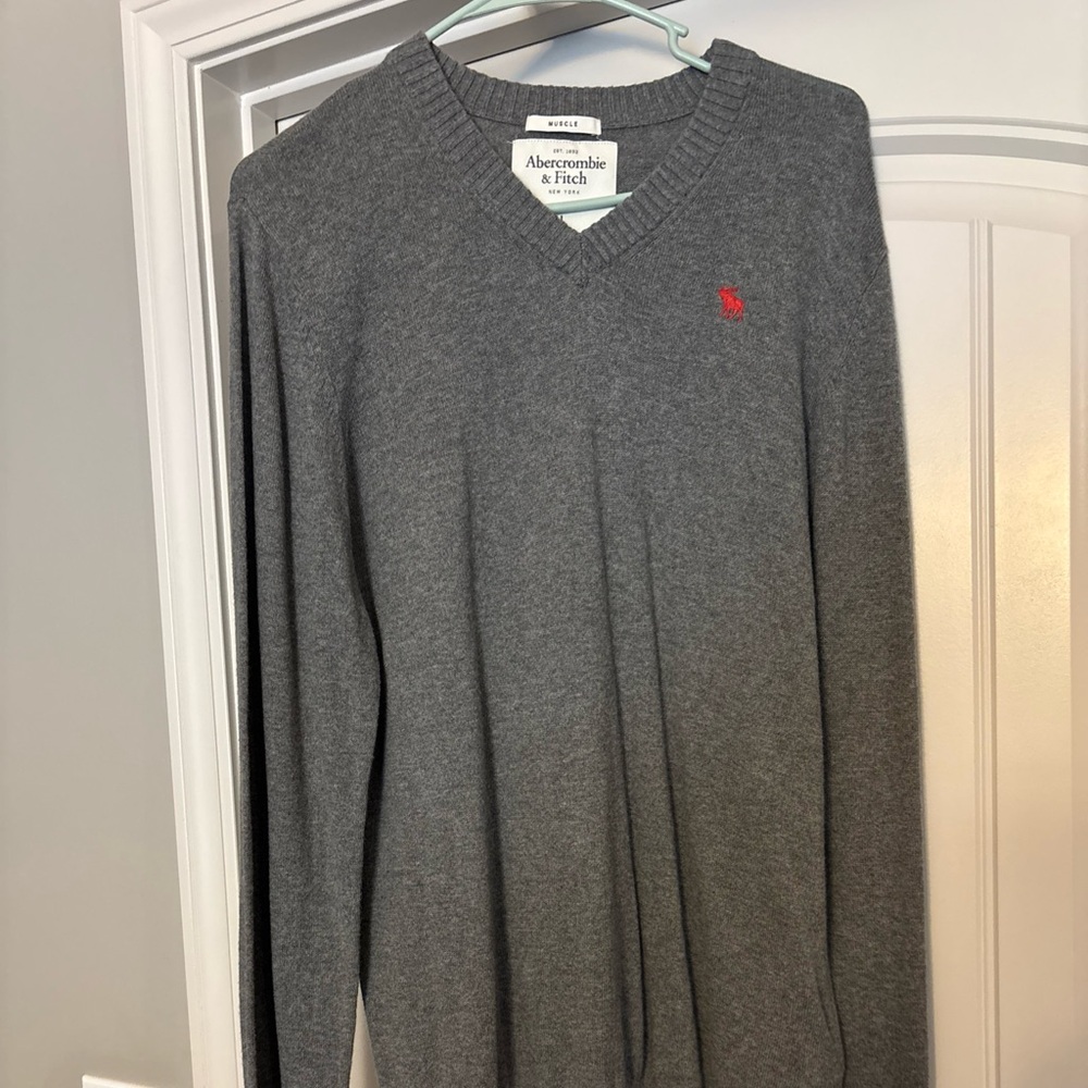 Abercrombie & Fitch Sweater Mens Cashmere Blend Muscle Gray V Pullover LARGE